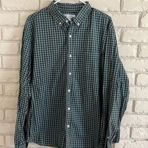 Old Navy long sleeve button down shirt